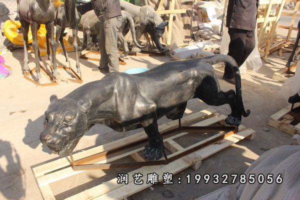 城市公园豹动物铜雕