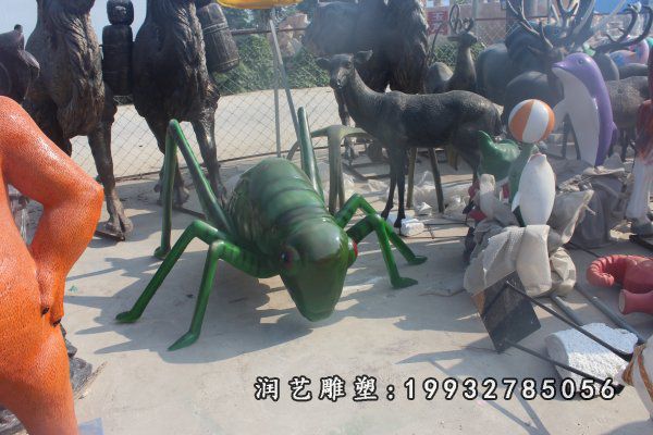酒店玻璃钢蝈蝈动物雕塑
