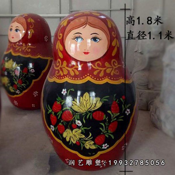 公园玻璃钢套娃雕塑