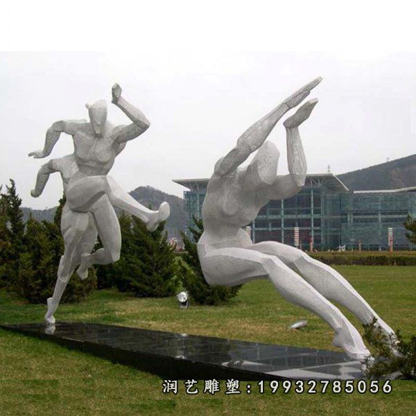 草坪不锈钢跳远雕塑