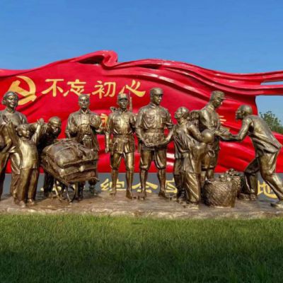 江西吉安街道人物红军铜雕