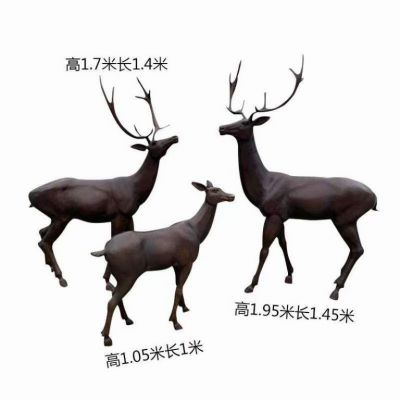 江西南昌公园鹿动物铜雕
