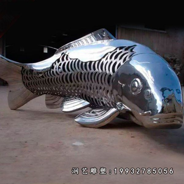 城市不锈钢鱼雕塑