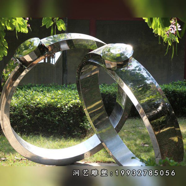 街道不锈钢戒指景观雕塑