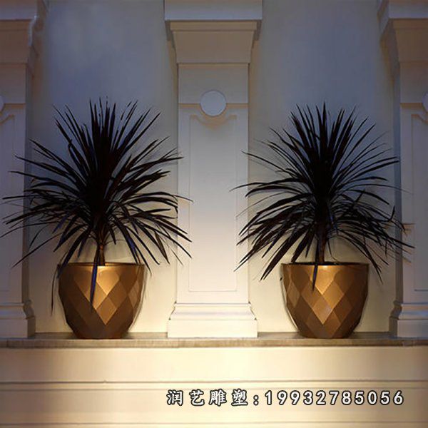 酒店不锈钢花盆雕塑