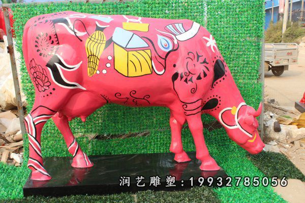 玻璃钢彩绘动物牛雕塑