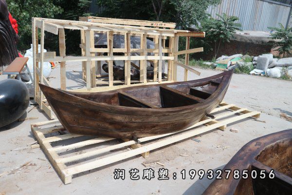 户外玻璃钢船景观雕塑