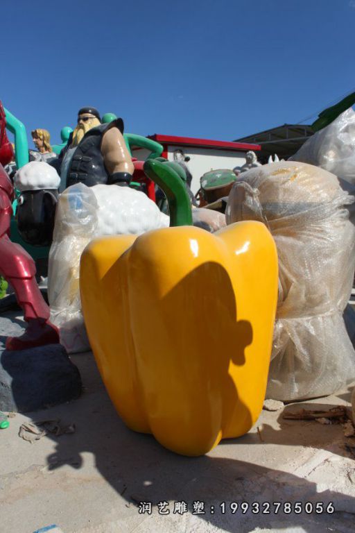 景区玻璃钢彩椒景观雕塑