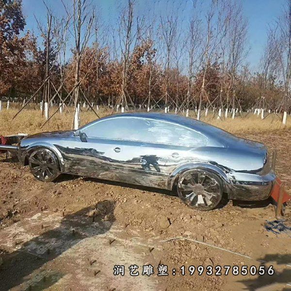 不锈钢车景观雕塑