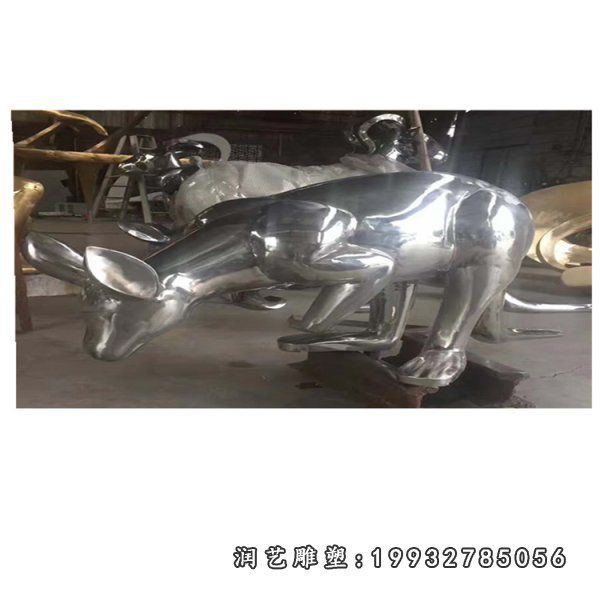 广场不锈钢袋鼠动物雕塑