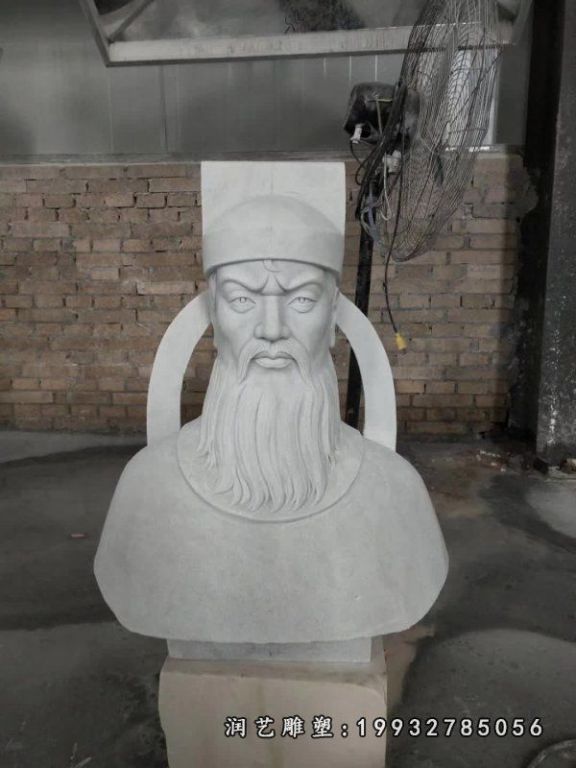 商场包公人物石雕