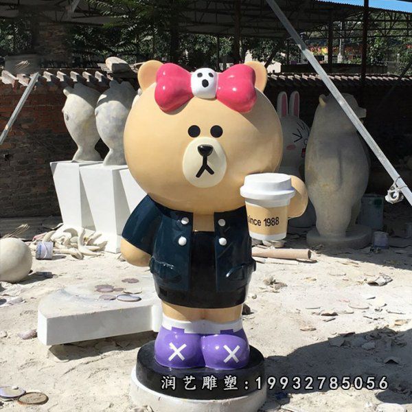 游乐场玻璃钢布朗熊雕塑