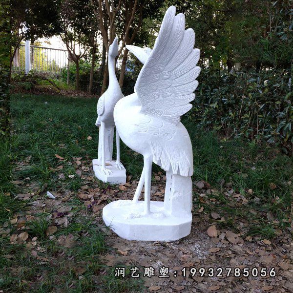 学校仙鹤动物石雕