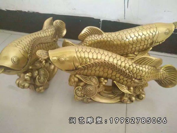 小区动物鱼铜雕