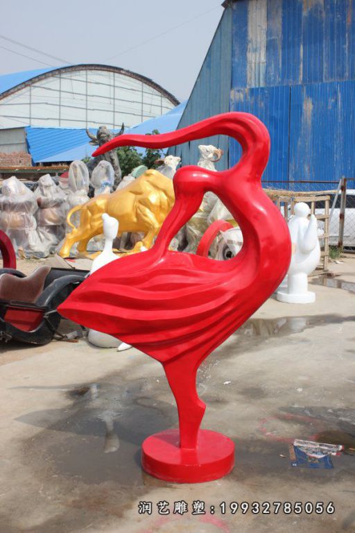 街道玻璃钢跳舞雕塑
