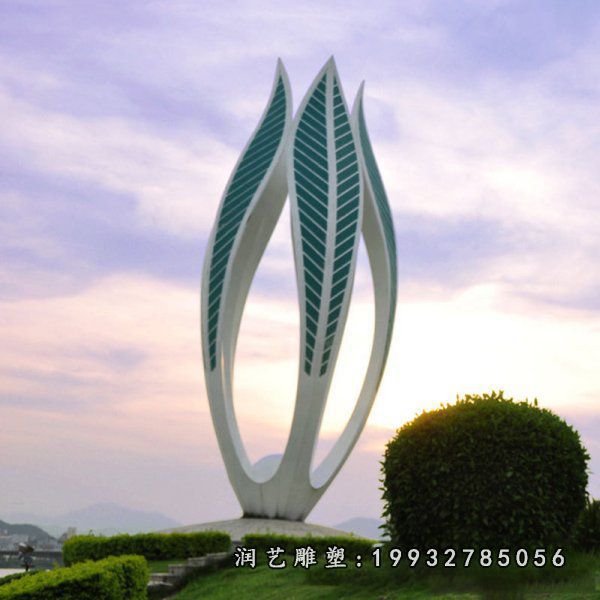 街道不锈钢花苞雕塑