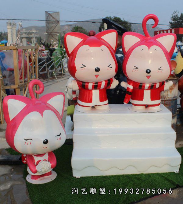 商业街玻璃钢阿狸卡通雕塑
