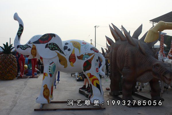 公司玻璃钢大象动物雕塑