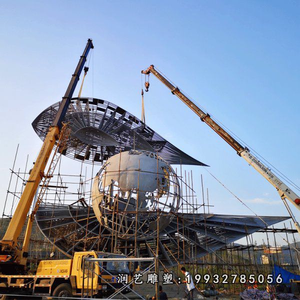 校园不锈钢地球仪雕塑