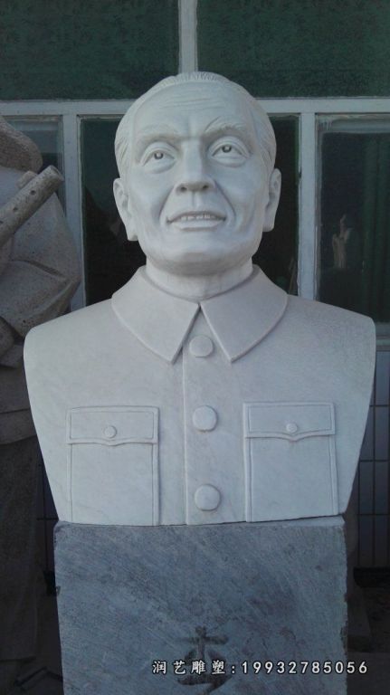 街道人物李四光石雕