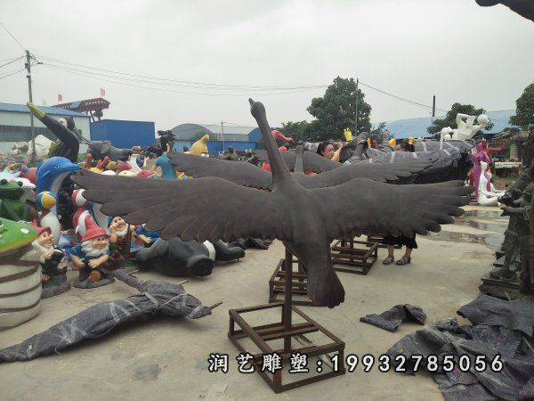 景区动物大雁铜雕
