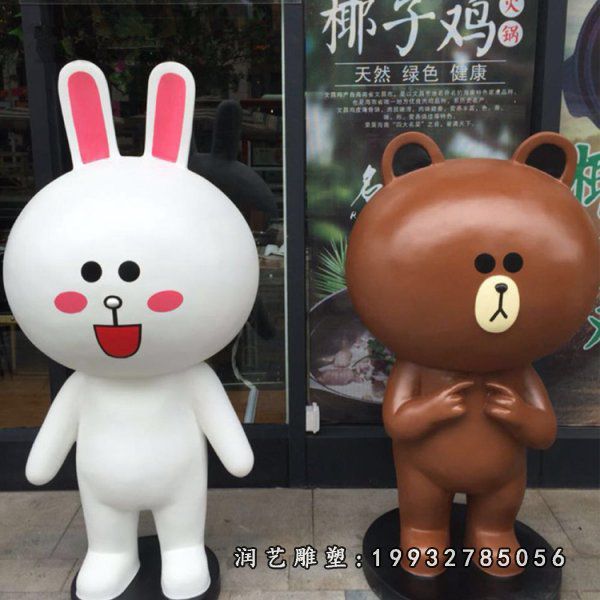 街道玻璃钢可妮兔雕塑