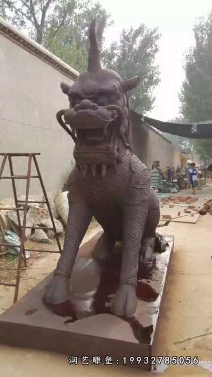 公园麒麟动物铜雕