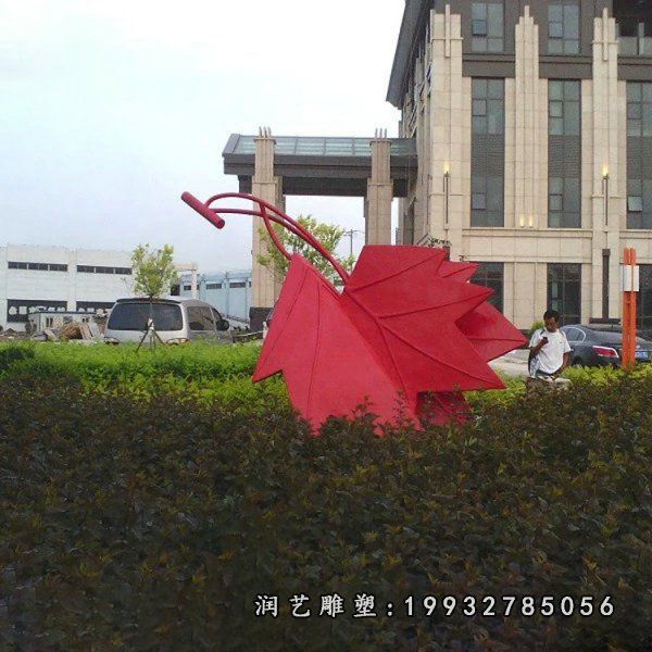 企业不锈钢枫叶景观雕塑