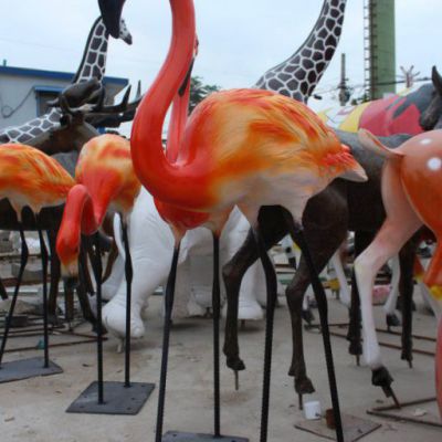 玻璃钢城市火烈鸟雕塑