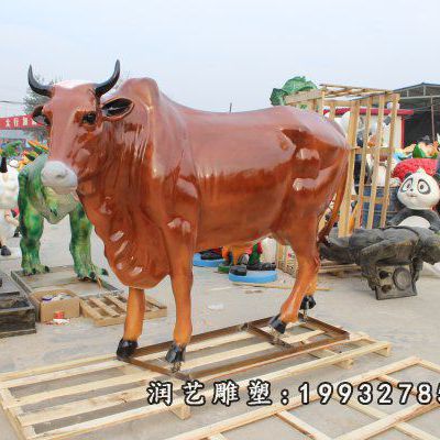 玻璃钢街道黄牛动物雕塑
