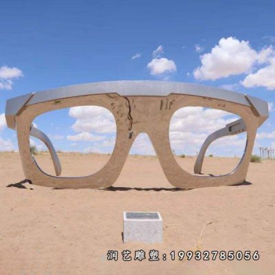 景观不锈钢眼镜雕塑