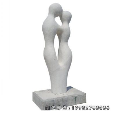 公园大理石情侣雕塑