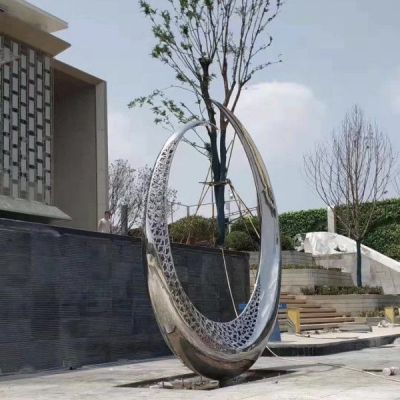 小区不锈钢月亮雕塑
