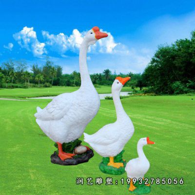 仿真玻璃钢鹅动物雕塑