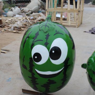 景区玻璃钢西瓜雕塑