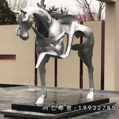 广场不锈钢马雕塑