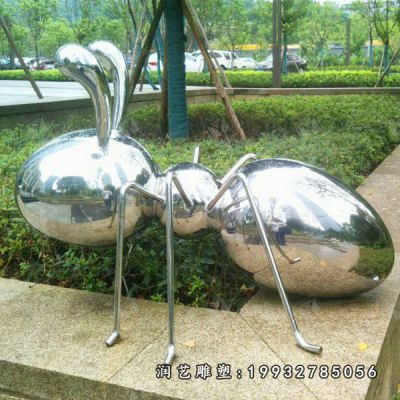 园林不锈钢蚂蚁雕塑