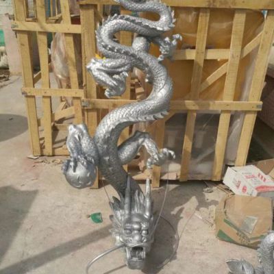 草坪不锈钢龙动物雕塑