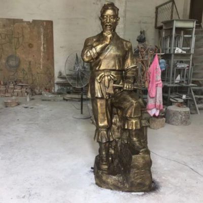 企业鲁班人物铜雕
