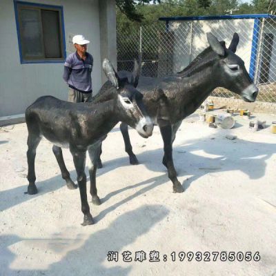 园林玻璃钢驴动物雕塑