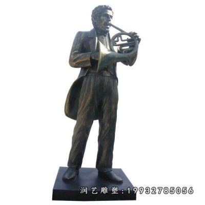 酒店演奏人物铜雕