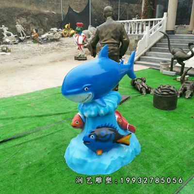 广场玻璃钢鲨鱼动物雕塑