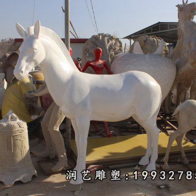 校园玻璃钢动物马雕塑