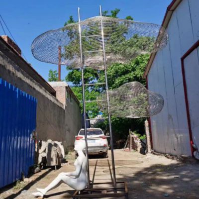 庭院不锈钢云朵雕塑