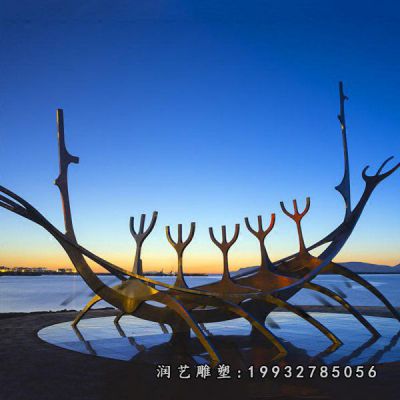 公司不锈钢线条雕塑