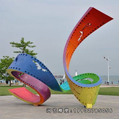 广场景观不锈钢胶卷雕塑
