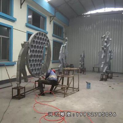 公园不锈钢打高尔夫雕塑