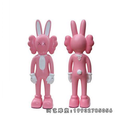 景区玻璃钢kaws雕塑