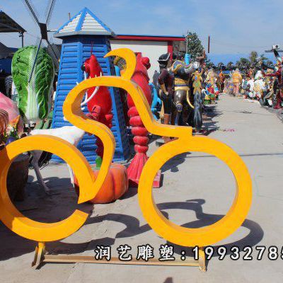 草坪不锈钢骑车雕塑