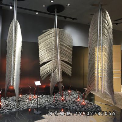 商业街不锈钢羽毛雕塑